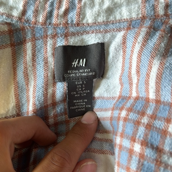 Flannel - Picture 3 of 3